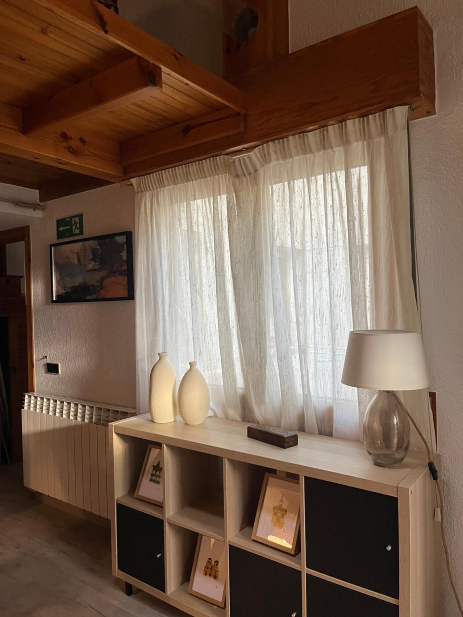 Mama Mila Apartment Бривиеска Екстериор снимка