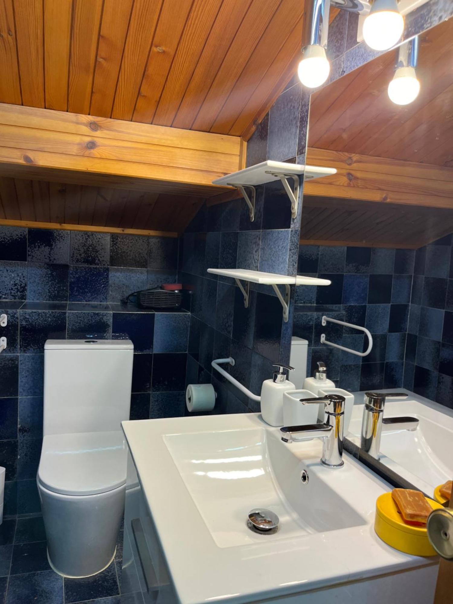 Mama Mila Apartment Бривиеска Екстериор снимка